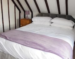 Entire House / Apartment Rose Cottage (Rye, United Kingdom)