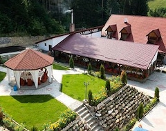 Khách sạn Q Resort And Spa (Săcele, Romania)