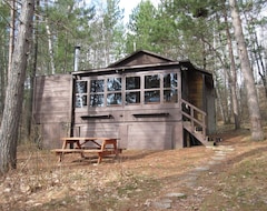 Entire House / Apartment The King'S Cottage - ~A~ Very Quiet Northwoods Retreat (Woodruff, USA)
