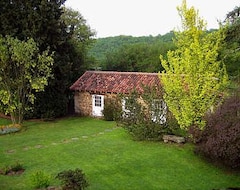 Koko talo/asunto Le Grand Valeix (Roziers-Saint-Georges, Ranska)
