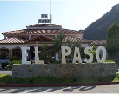 Hotel El Paso (Vejer de la Frontera, Spain)