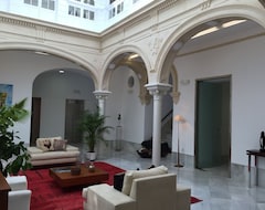 Toàn bộ căn nhà/căn hộ Impressive Palace-house In Historic City Center Of Jerez De La Frontera (Jerez de la Frontera, Tây Ban Nha)