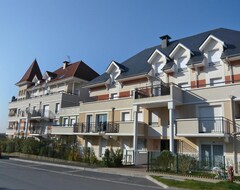 Hotel Les Marines 1 Et 2 - Inh 23239 (Cabourg, France)