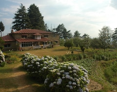 Khách sạn Abbott Mount Cottage (Almora, Ấn Độ)