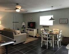 Hotel 2br Cottage In The Center Of West Palm Beach (West Palm Beach, USA)