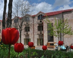 Hotel Alpina (Tsaghkadzor, Armenija)