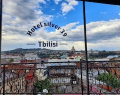 Silver 39 Corner Hotel (Tbilisi, Gruzija)