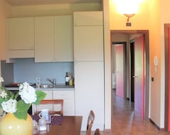 Aparthotel Appartamento Franciacorta (Cazzago San Martino, Italija)