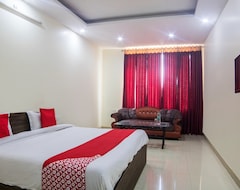 OYO Flagship 29136 Hotel Shivalaya (Haldwani, Indien)