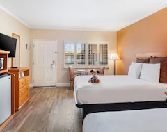 Khách sạn Anaheim Islander Inn And Suites (Anaheim, Hoa Kỳ)