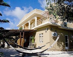 Hotel Bleu De Toi Boutique Guesthouse (Grand Baie, Mauritius)