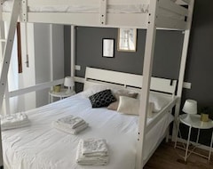 Home Hotel - Paruta 65 (Milán, Italia)