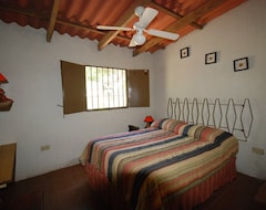 Entire House / Apartment Thermal Paradise Villa (Caluco, El Salvador)