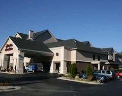Khách sạn Hampton Inn & Suites Chapel Hill/Durham (Chapel Hill, Hoa Kỳ)