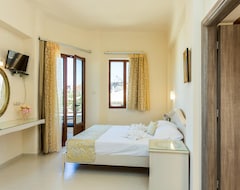 Hotel Polyxenia Suites (Rethymnon, Greece)