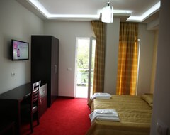 Hotel Pogradeci (Pogradec, Arnavutluk)