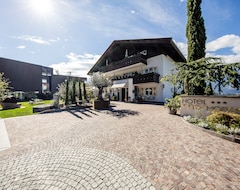 Hotel Landhaus Innerhofer (Schenna, İtalya)