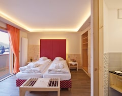 Hotel Latemar Spitze (Vigo di Fassa, Italy)