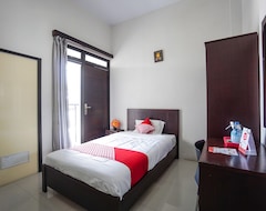 Hotel OYO 1236 Elite Residence (Manado, Indonesien)