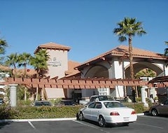 Otel Country Inn & Suites By Carlson Palm Springs (Rancho Mirage, ABD)