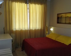Otel Residence Miralago Rooms & Apartments (Manerba del Garda, İtalya)