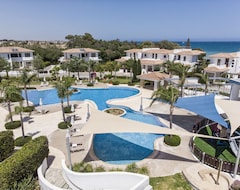 Resort Atlantis Gardens (Larnaca, Chipre)