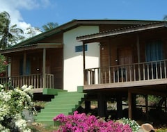 Khách sạn Big Sky Lodge (St David, Grenada)