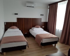 Hotelli Pod Kominem (Opole, Puola)