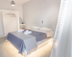 Căn hộ có phục vụ Blue Era Apartments (Batsi, Hy Lạp)