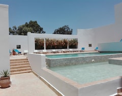 Khách sạn Riad Tamayourt Ocean View & Piscine Chauffee A 30 (Essaouira, Morocco)