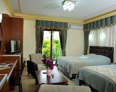 Hotel Riverside Garden Resort (Girne, Kıbrıs)