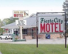 Fiesta City Motel (Montevideo, USA)
