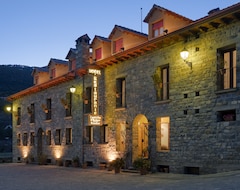 Hotel Castillo D'Acher (Siresa, Spain)