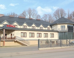 Hotel Pod Chełmem (Ropa, Poland)