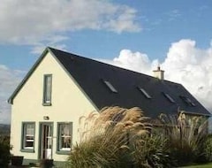 Hele huset/lejligheden Beautiful Home With Amazing Sea Views And Sunsets. World Class Golf And Beaches. (Lahinch, Irland)