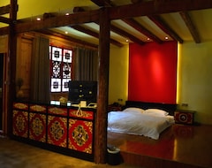 Oda ve Kahvaltı Tibetan Barley Inn (Jiuzhaigou, Çin)