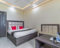 Khách sạn Capital O 46772 Hotel Mahadeva Regency (Kanpur, Ấn Độ)