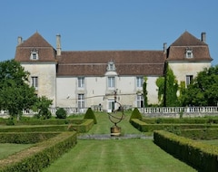 Hotelli Le Chateau De Clauzuroux (Champagne-et-Fontaine, Ranska)