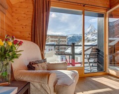 Tüm Ev/Apart Daire Oldhousezermatt Unique Wooden Chalet Apartment, Matterhorn View, Central (Zermatt, İsviçre)