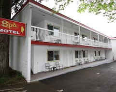 Harrison Spa Motel (Harrison Hotsprings, Kanada)