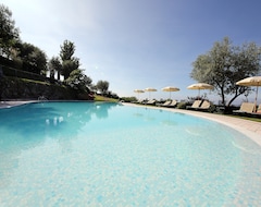 Hotel Domina Borgo Degli Ulivi - Lake Garda (Gardone Riviera, Italy)