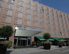 Khách sạn Holiday Inn Prague Congress Centre (Praha, Cộng hòa Séc)