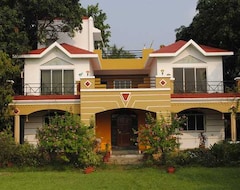 Hotel Ghanvatkar Bunglow At Zirad (Alibaug, India)