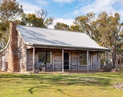 Entire House / Apartment Grampians Pioneer Cottages (Halls Gap, Australia)