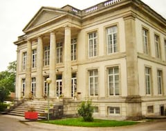 Khách sạn Hostellerie de la Quenoeuille (Marquise, Pháp)