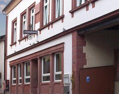 Khách sạn Zum Belzenikel (Wernersberg, Đức)