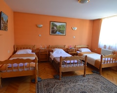 Khách sạn 24 Jul (Pljevlja, Montenegro)