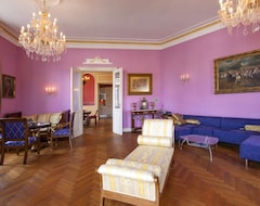 Otel Filips Palace Luxourios Residence (Ljubljana, Slovenya)