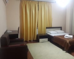 Hotel Gulmira And Ko On Reshetnikova 2 B (Navoiy, Usbekistan)