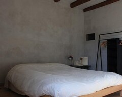 Bed & Breakfast B&B Acaso (Serralunga d'Alba, Ý)